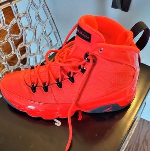 Jordan 9 Chile Red